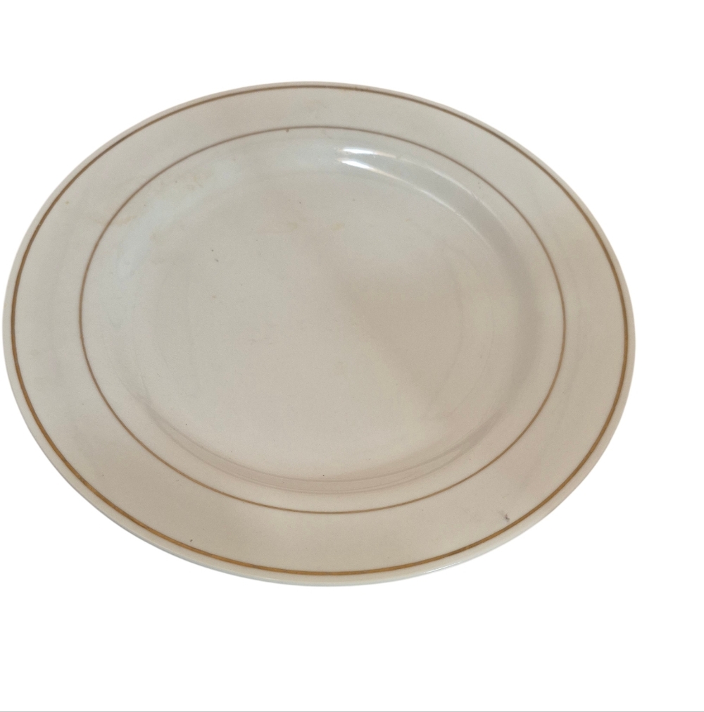 Gibson Housewares Gold Pattern Offset Trim Dinner Plate. Vintage 11 In Brand New